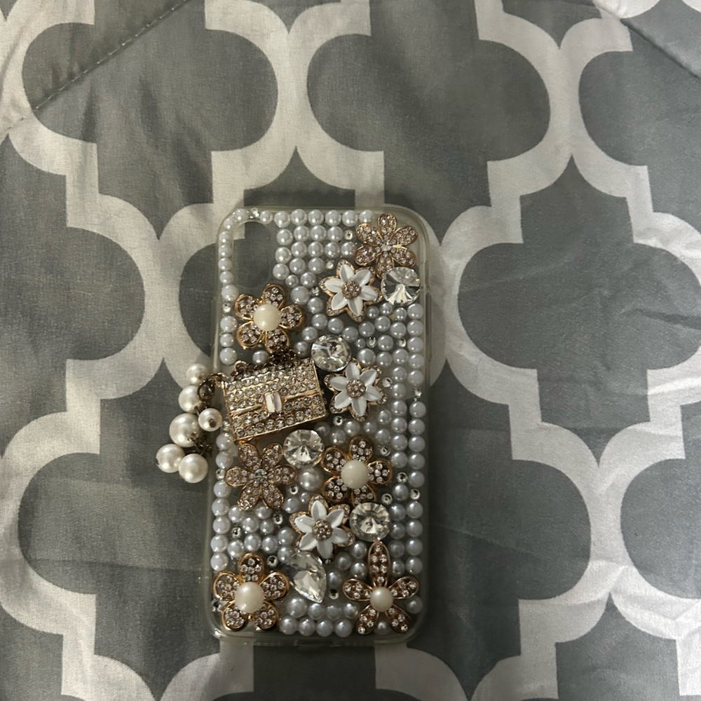 iPhone XR bling case